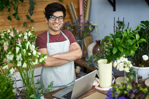 The Ultimate Guide to Setting Up an Online Store 2024